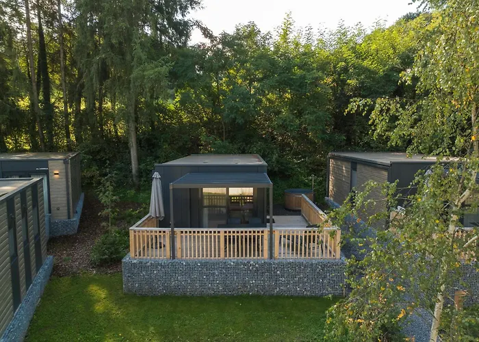 Feriehus Moezel Met Hottub | 4 Personen