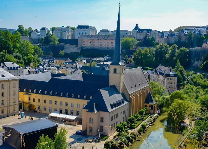 Moezel Met Hottub | 4 Personen *