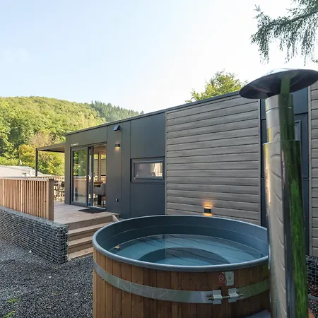 בית נופש Moezel Met Hottub | 4 Personen *