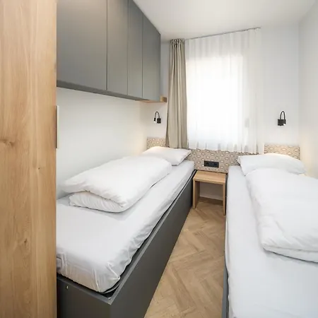 בית נופש Moezel Met Hottub | 4 Personen *