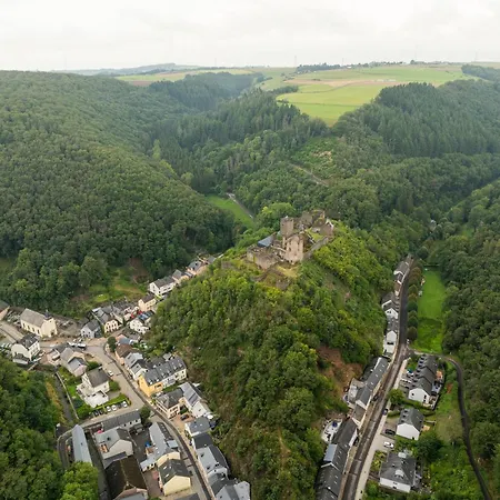 Moezel Met Hottub | 4 Personen בית נופש *