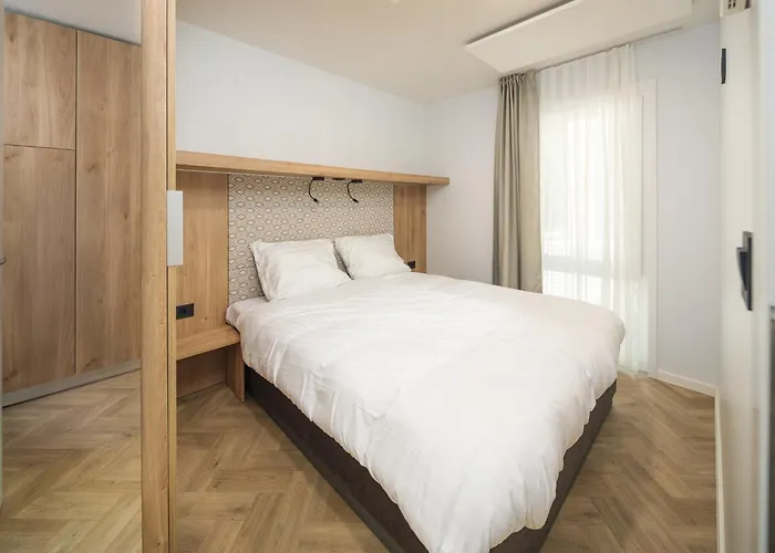 Moezel Met Hottub | 4 Personen Tandel